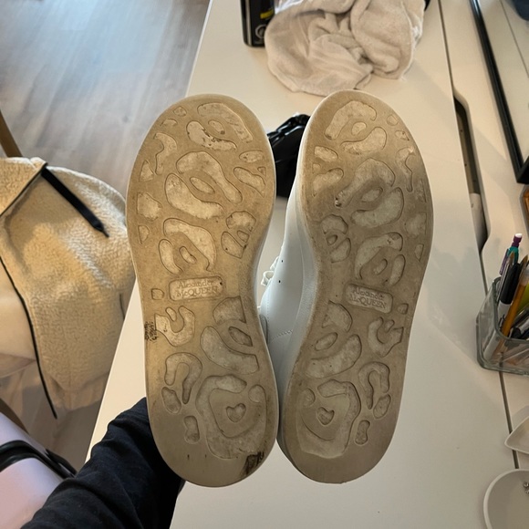 Alexander McQueen white oversized sneaker size 37 - Picture 5 of 6